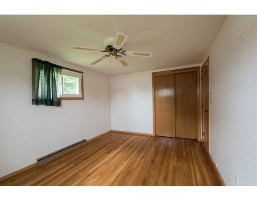 659 Mohawk Road Somerset, MA 02726 - Photo 17 of 24 Gallery Image 17