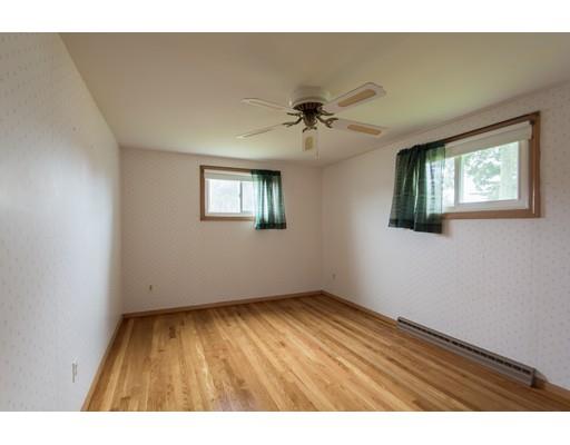 659 Mohawk Road Somerset, MA 02726 - Photo 18 of 24 Gallery Image 18