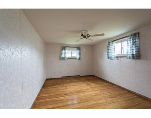 659 Mohawk Road Somerset, MA 02726 - Photo 19 of 24 Gallery Image 19