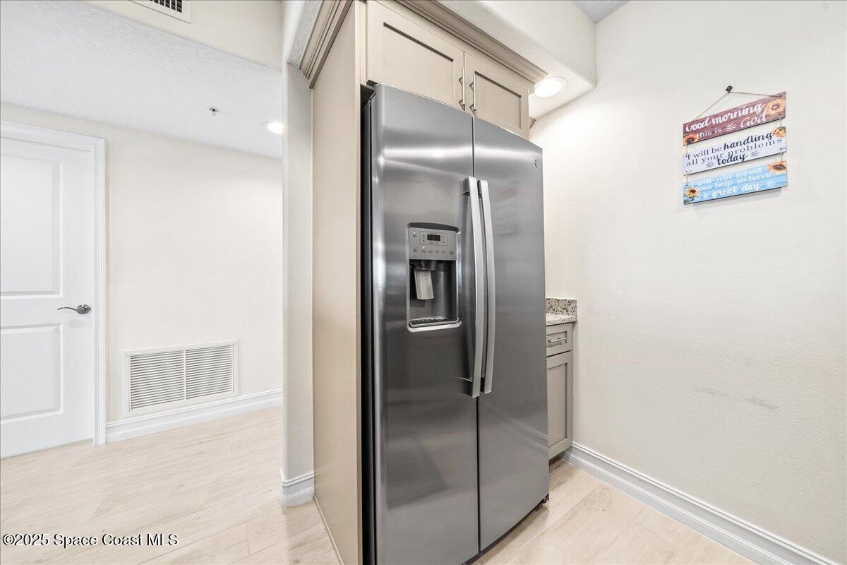 1805 Riverside Drive, Unit 206 Titusville, FL 32780 - Photo 11 of 51 Kitchen 5