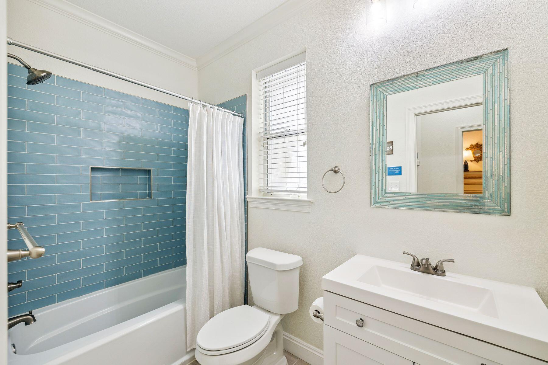 4551 Village Way Destin, FL 32541 - Photo 14 of 23 photo_online_013