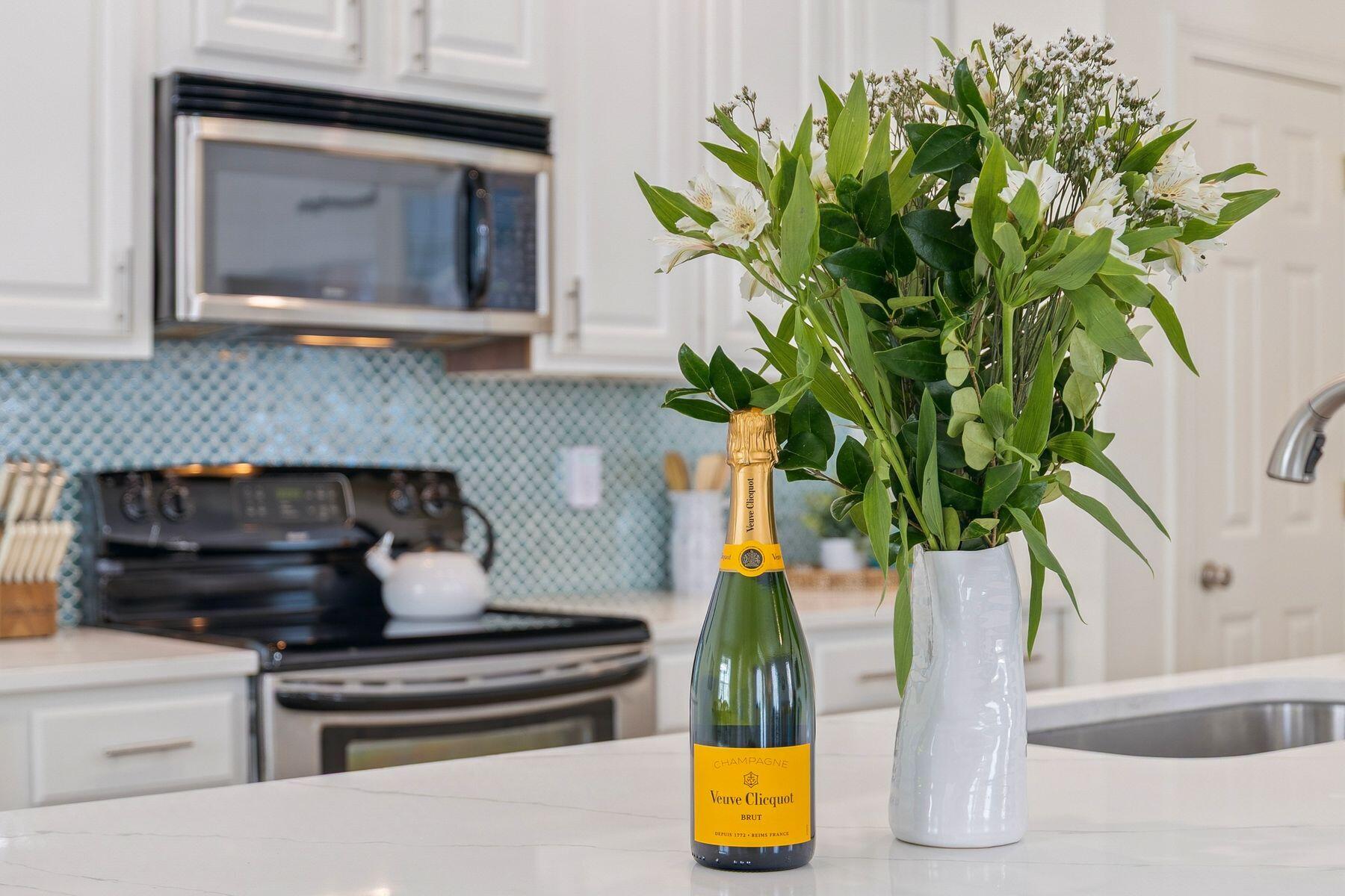 4551 Village Way Destin, FL 32541 - Photo 5 of 23 photo_online_004