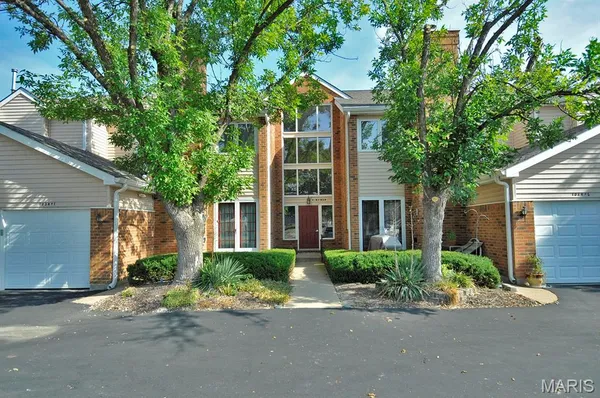 $169,900 | 1034 Alpine Ridge Drive, Unit G5, Ballwin, MO 63021