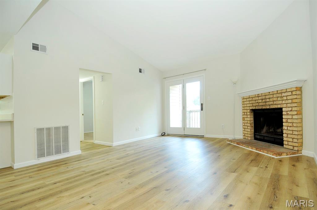 1034 Alpine Ridge Drive, Unit G5 Ballwin, MO 63021 - Photo 4 of 46