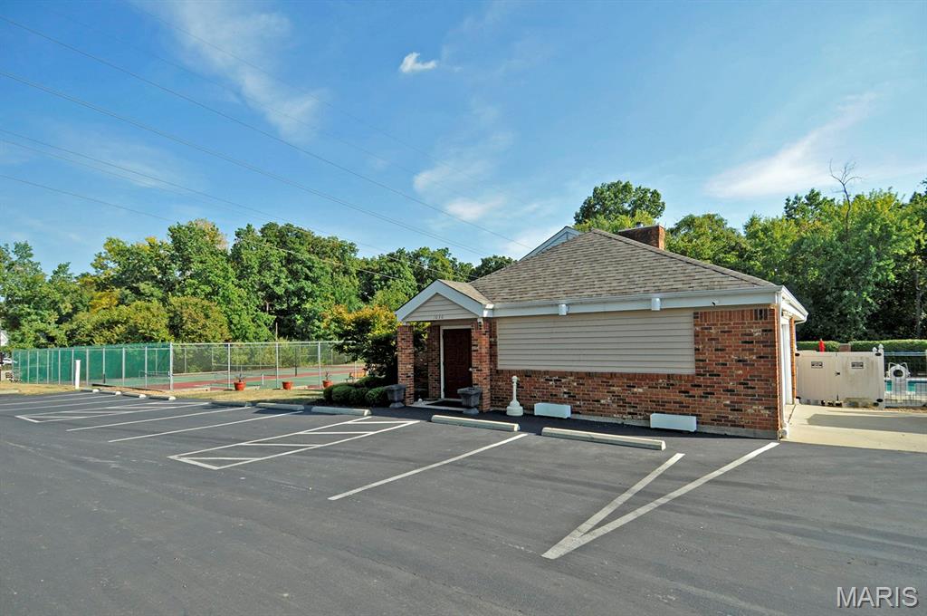 1034 Alpine Ridge Drive, Unit G5 Ballwin, MO 63021 - Photo 42 of 46