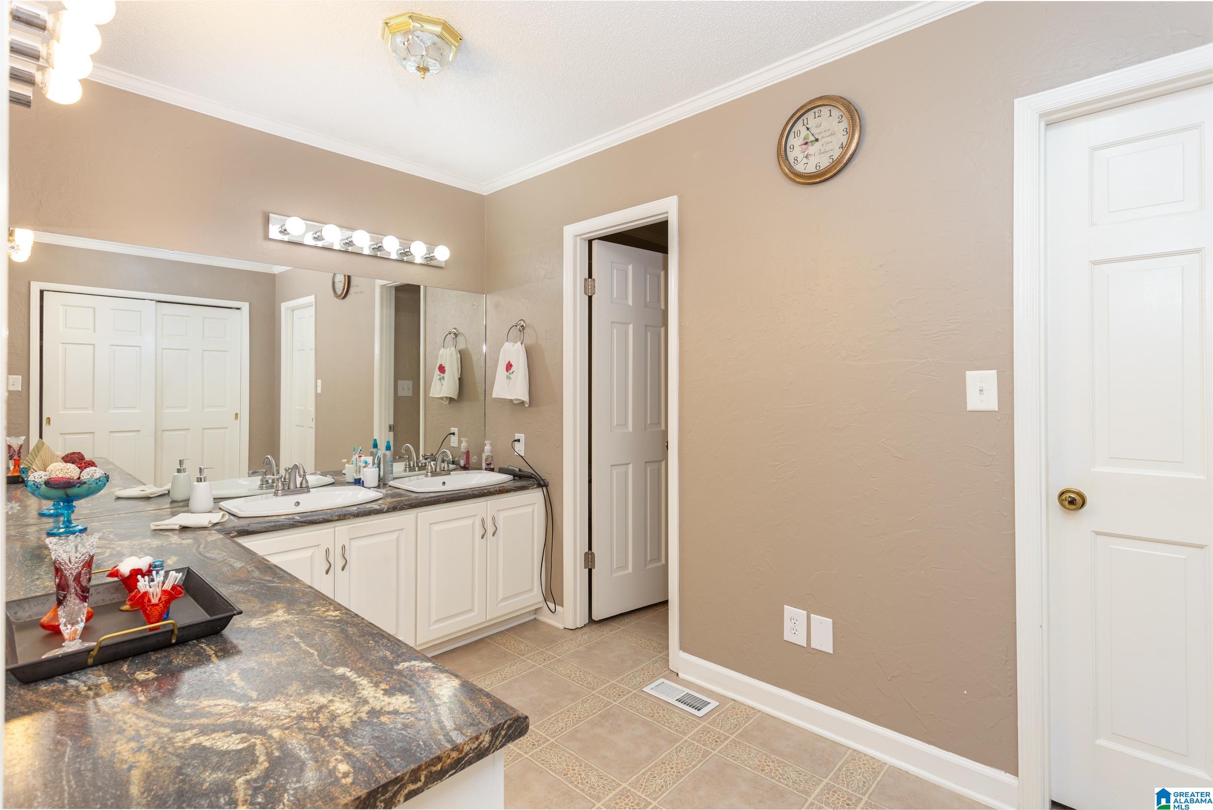 1104 East Street Talladega, AL 35160 - Photo 17 of 49