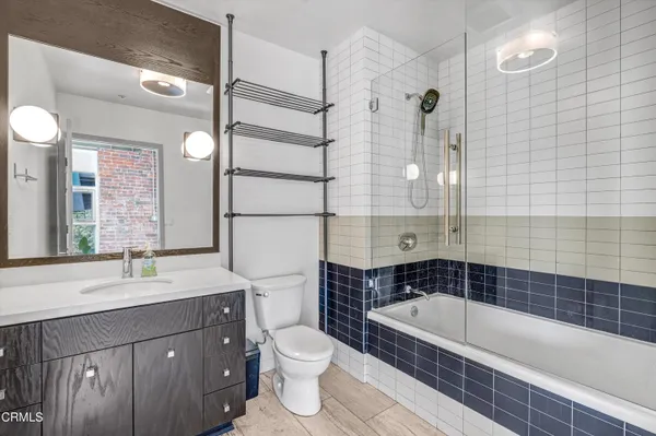 a view of a storage & utility room