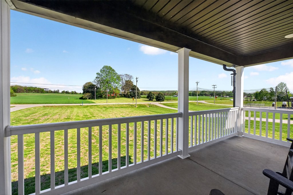 8664 Old Kentucky Road Sparta, TN 38583 - Photo 6 of 45