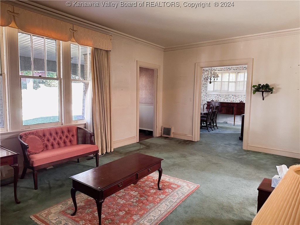 888 Chester Road Charleston, WV 25302 - Photo 6 of 38 Gallery Image 6