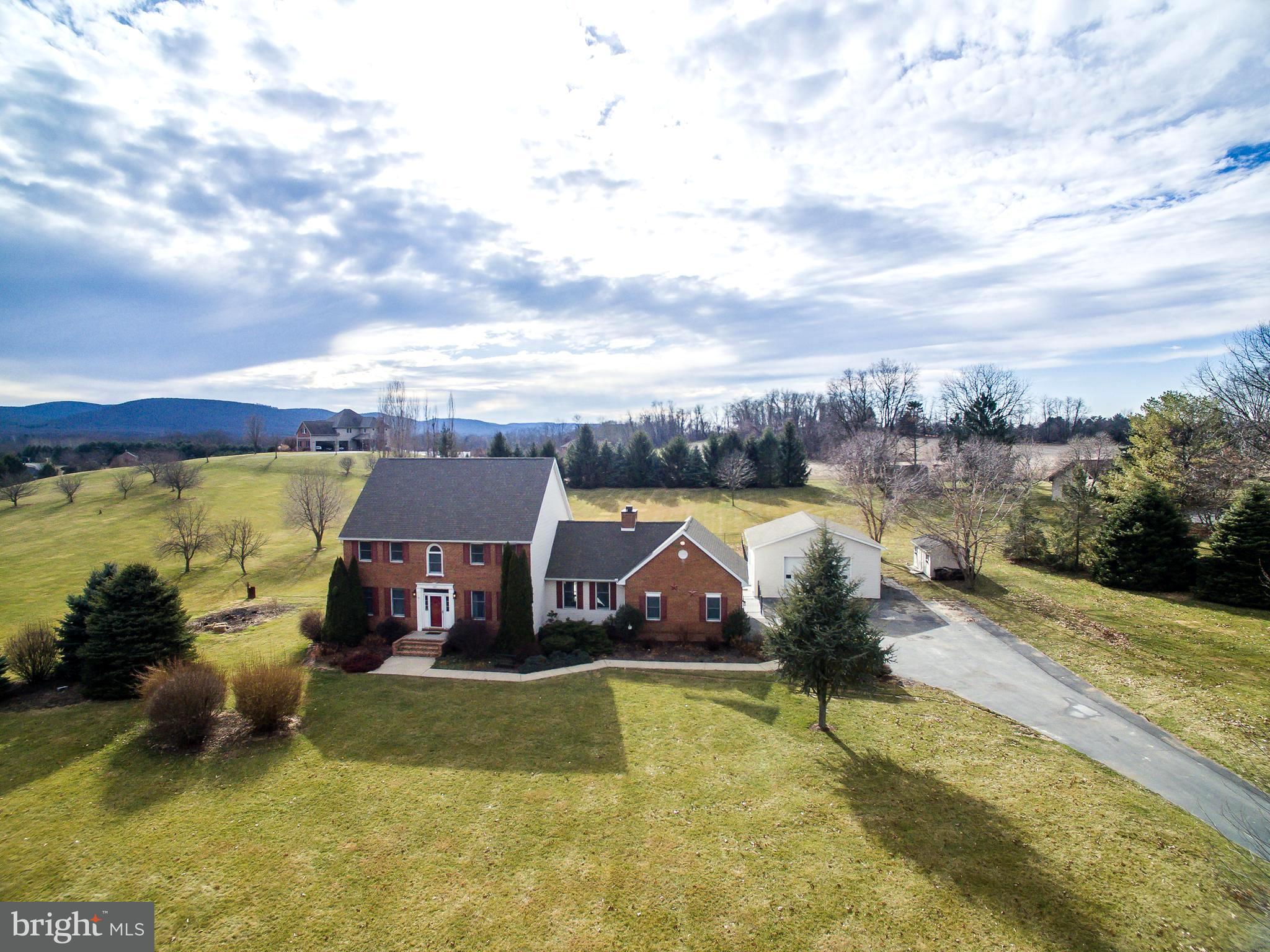 826 Burnt House Road Carlisle, PA 17015 - Photo 2 of 20 Gallery Image 2