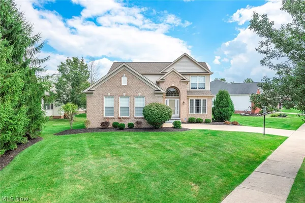 $449,900 | 275 Lexington Drive, Broadview Heights, OH 44147
