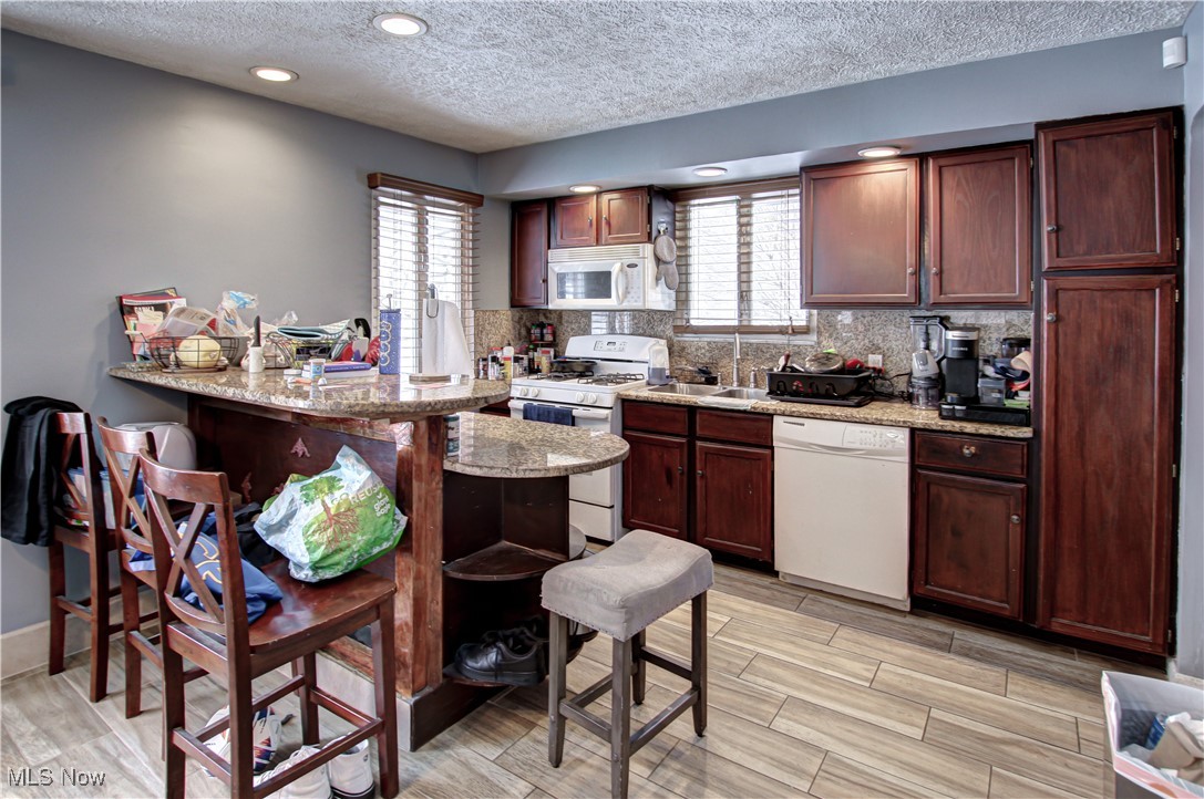 4011 Lancaster Road South Euclid, OH 44121 - Photo 7 of 21