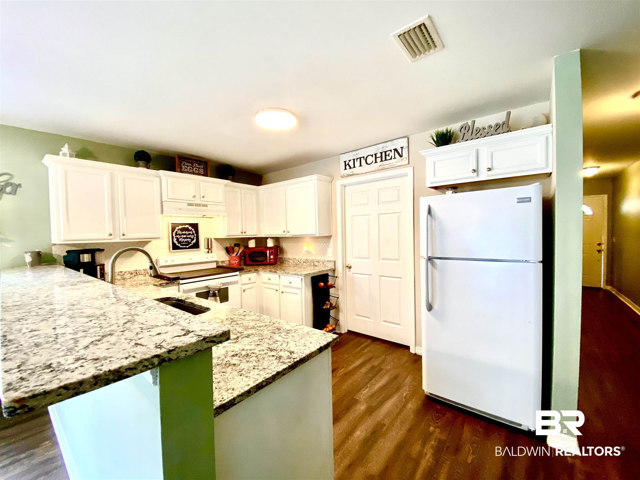 18937 Florida Street Robertsdale, AL 36567 - Photo 6 of 25
