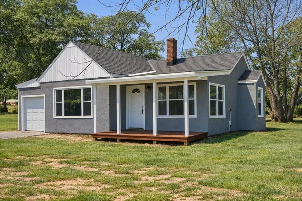 $130,000 | 118 4th Street Southwest, Staples, MN 56479