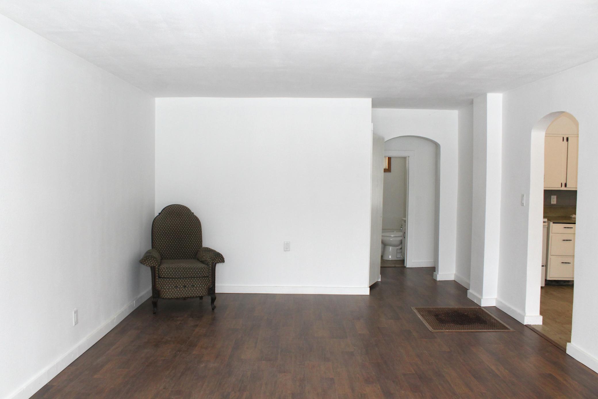 118 4th Street Southwest Staples, MN 56479 - Photo 7 of 13