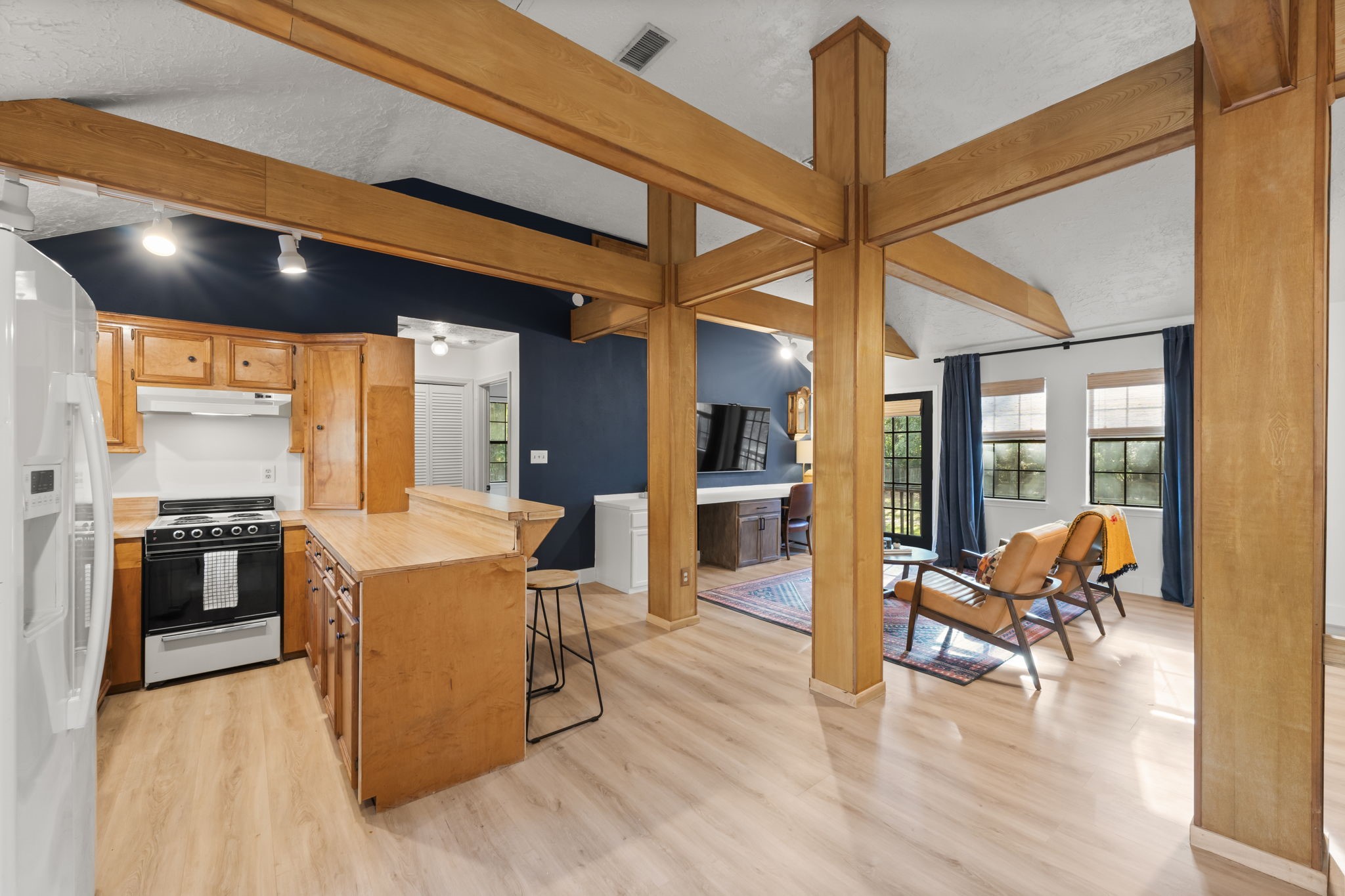 8623 Miller Road Magnolia, TX 77354 - Photo 35 of 44 Open concept living and kitchen in garage guest house