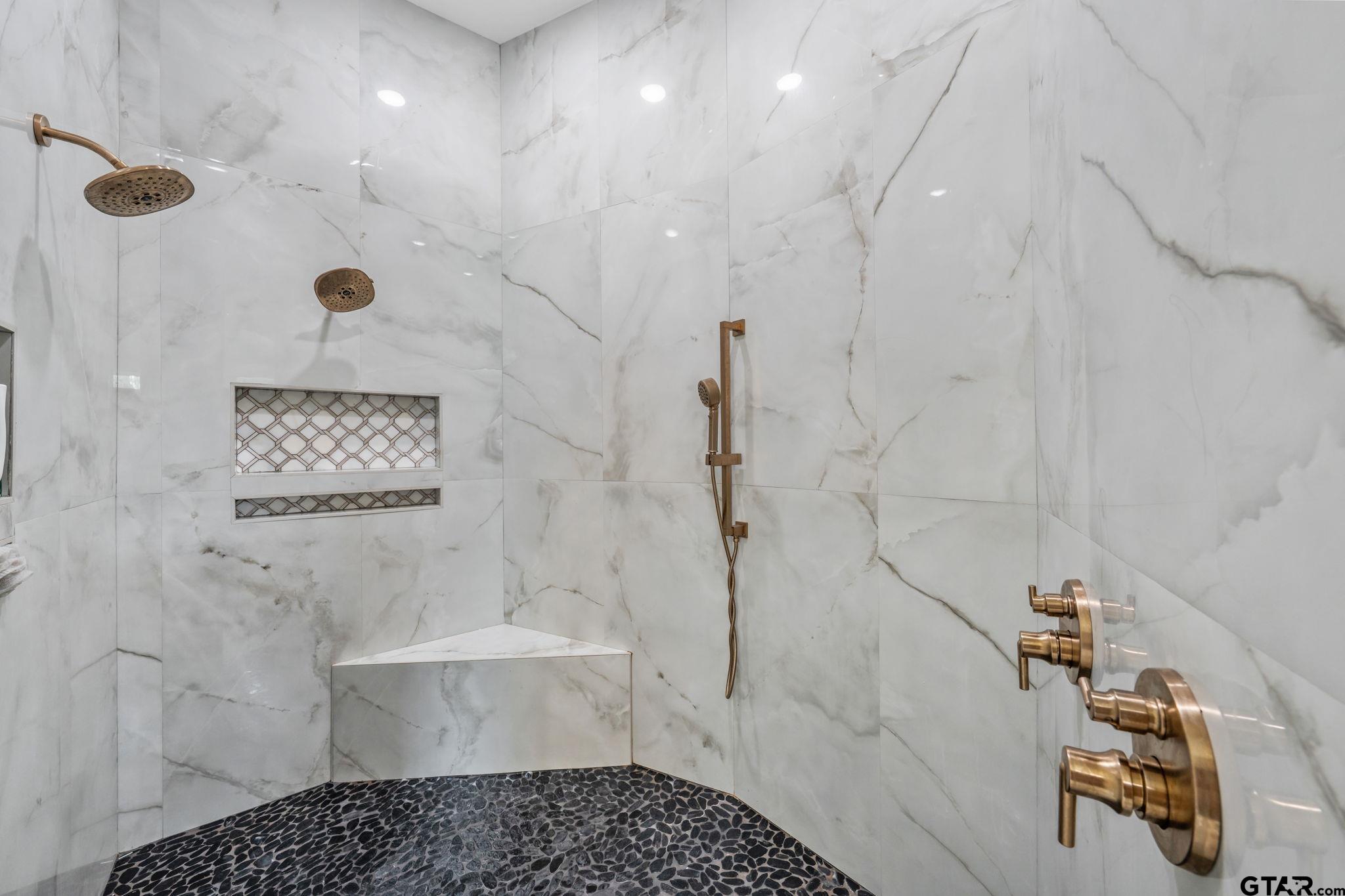 15601 Stampede Run Tyler, TX 75703 - Photo 27 of 48 a bathroom with a shower