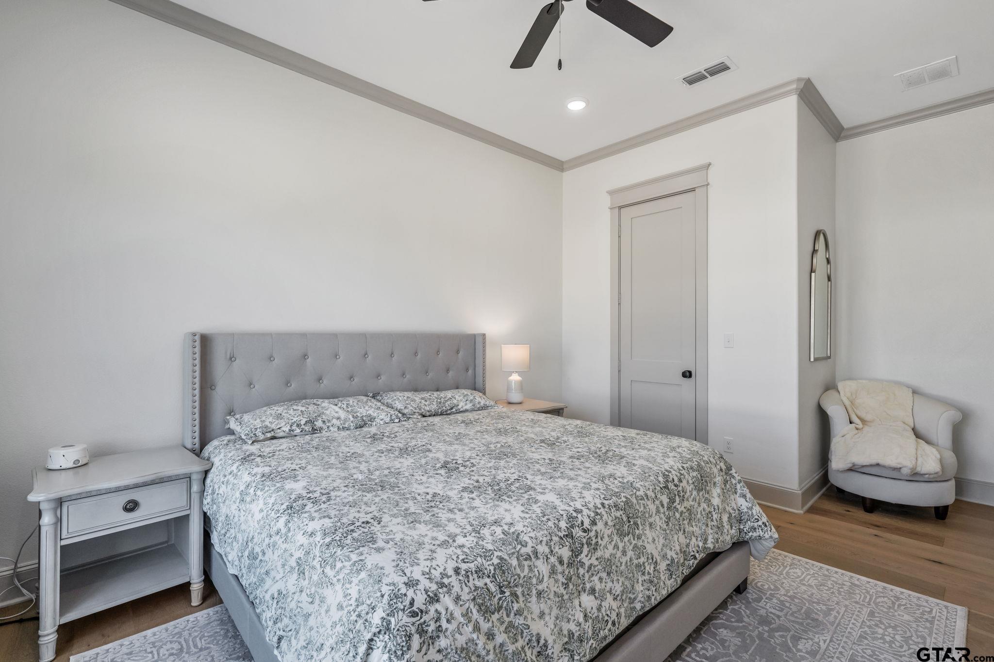 15601 Stampede Run Tyler, TX 75703 - Photo 39 of 48 a bedroom with a bed and a window