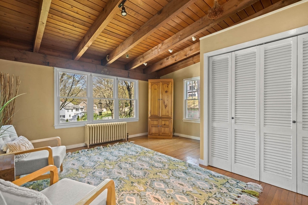 71 Woodside Road Winchester, MA 01890 - Photo 22 of 40 a living room with furniture