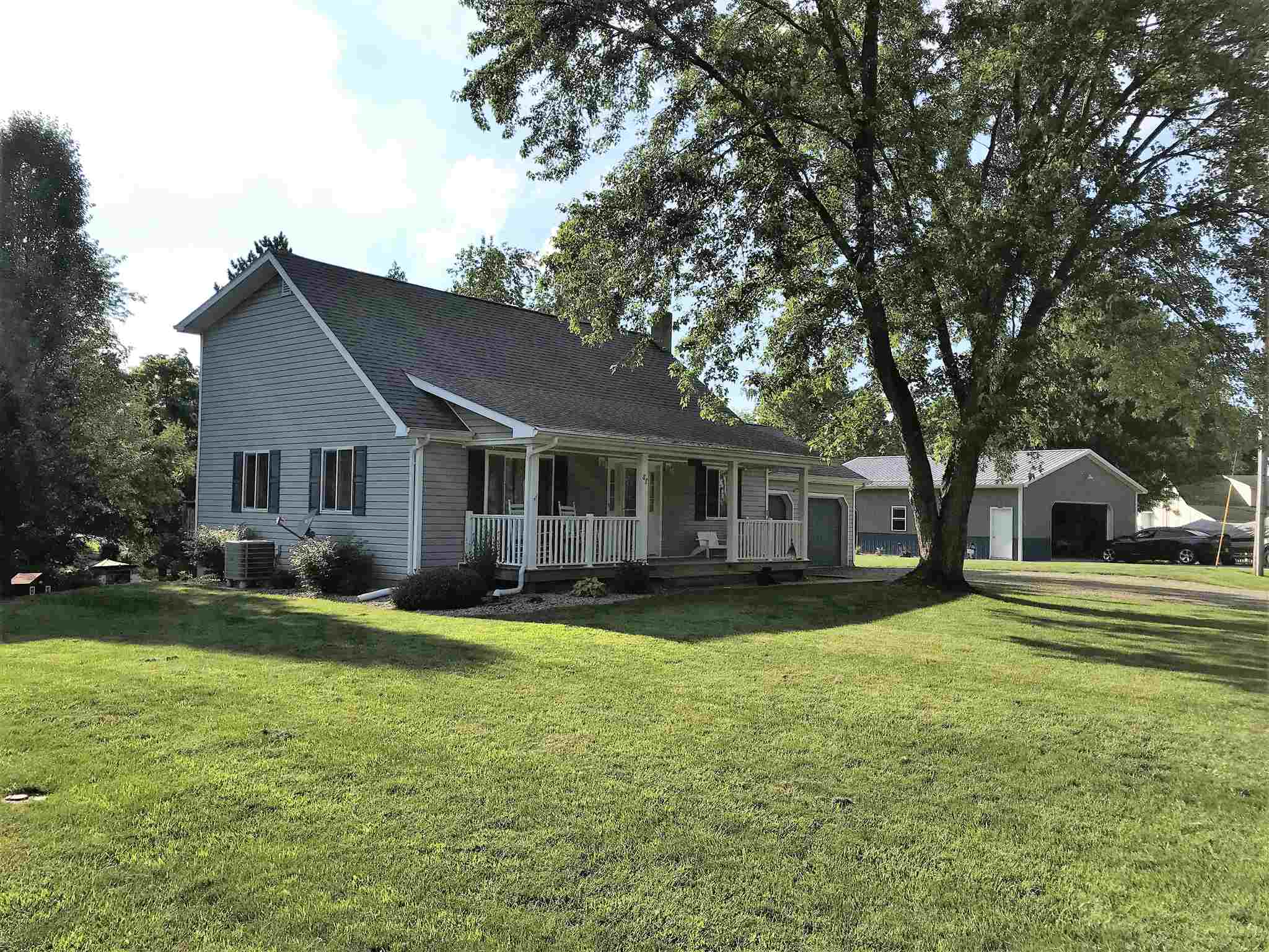 87 North Delaware Lane Somerset, IN 46940 - Photo 3 of 36