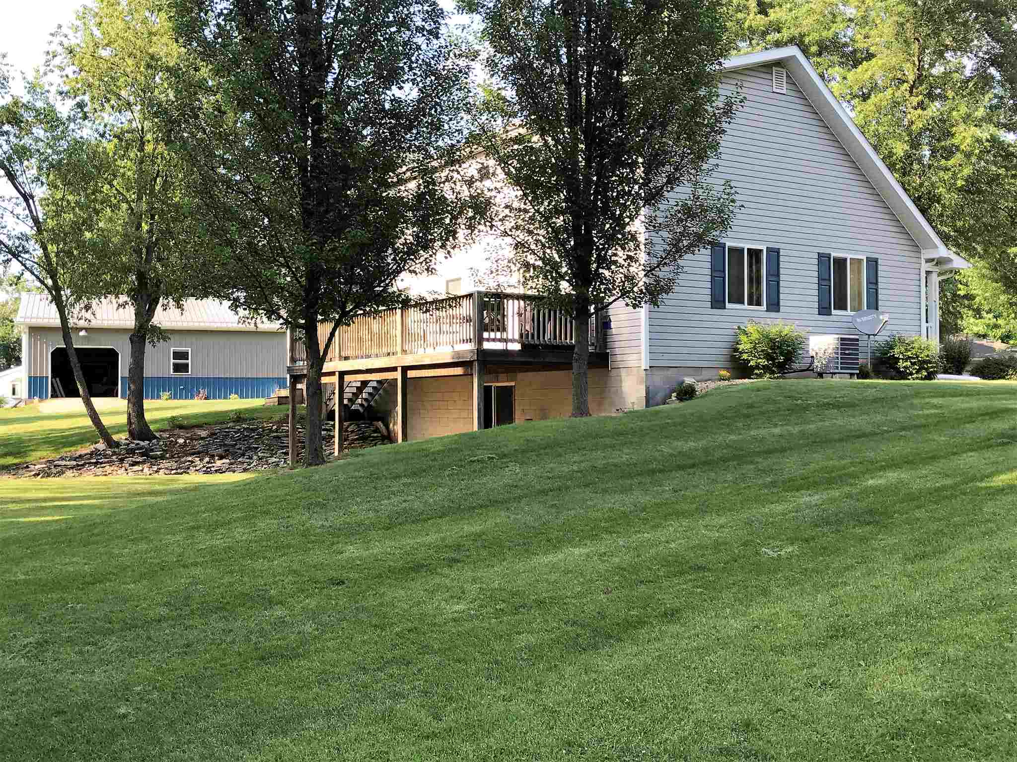 87 North Delaware Lane Somerset, IN 46940 - Photo 4 of 36