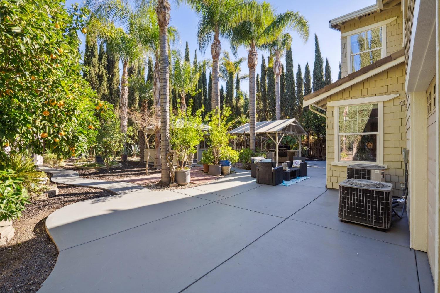 2280 Lotus Way Tracy, CA 95376 - Photo 62 of 81