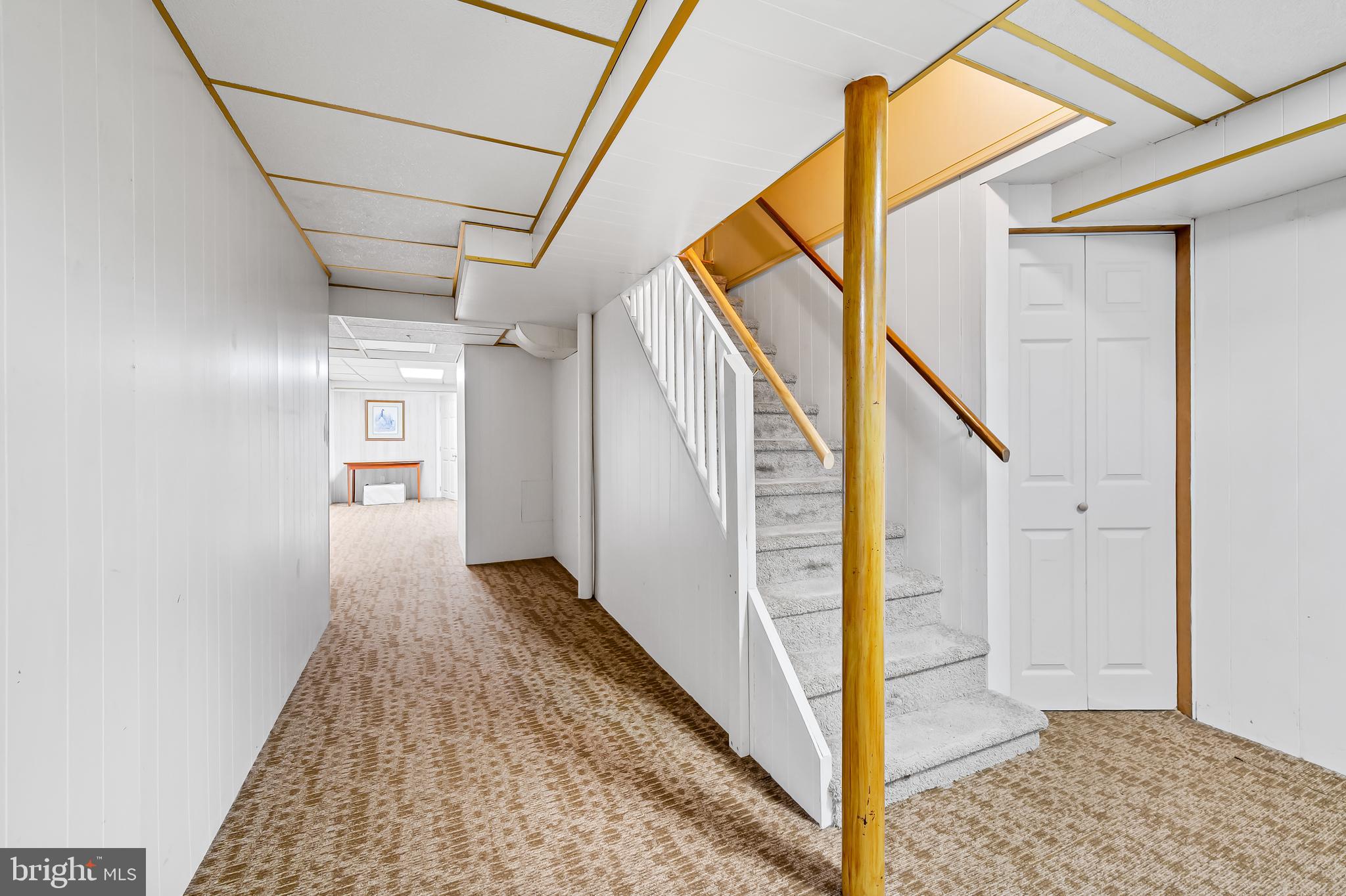 206 Charmuth Road Lutherville-Timonium, MD 21093 - Photo 38 of 45 Hallway to family room