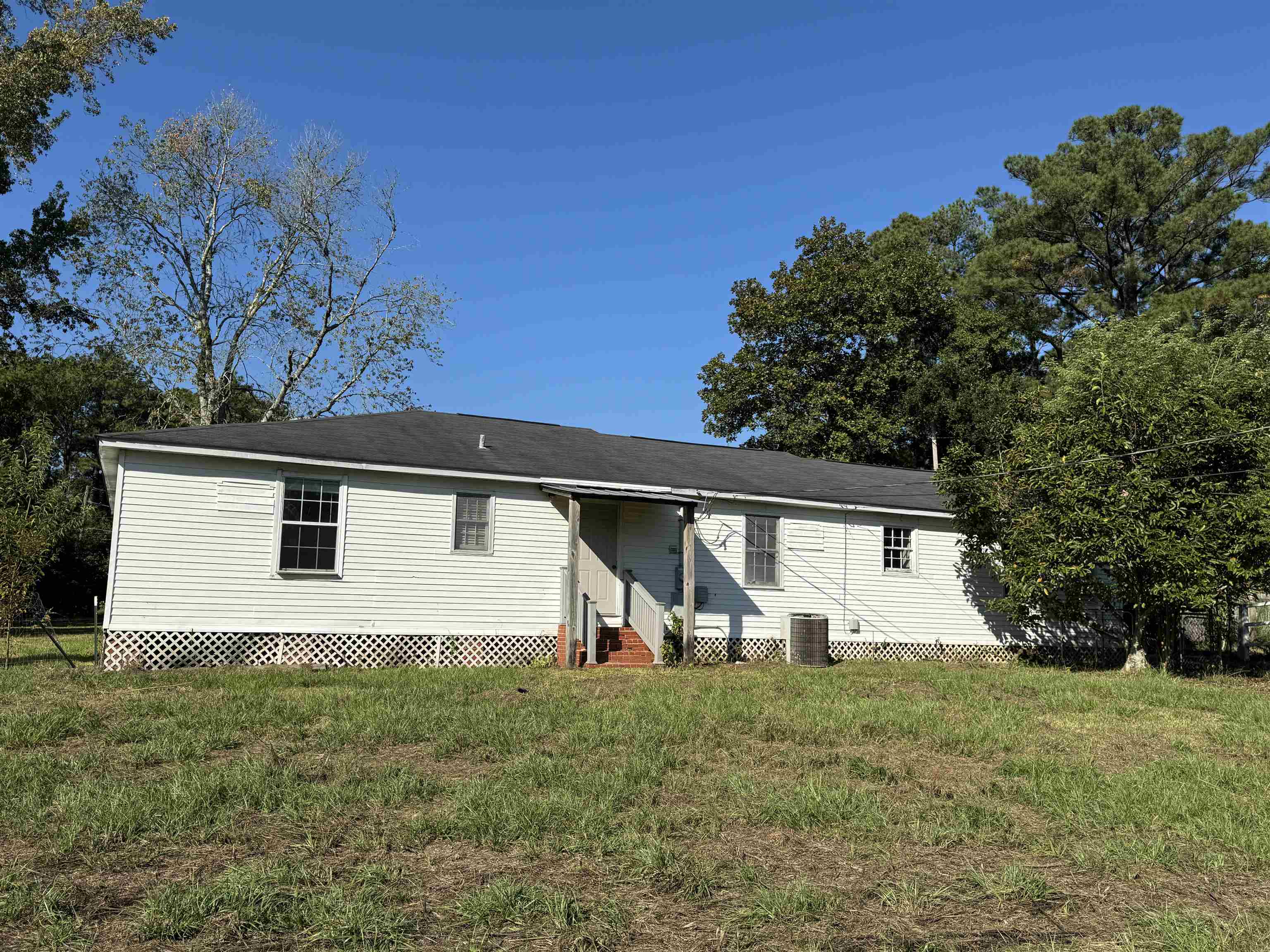 31076 Blakeley Way Daphne, AL 36527 - Photo 18 of 21 back of structure