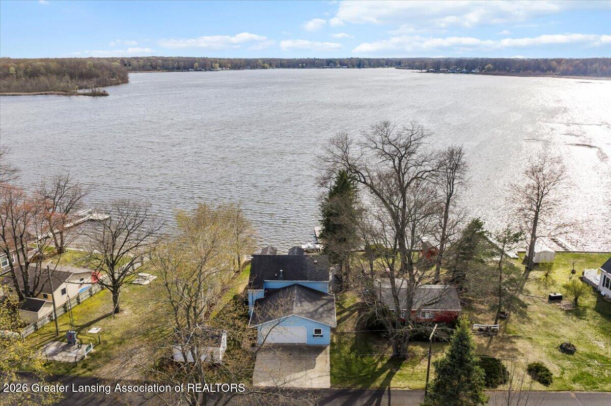 1328 Shepard Road Crystal, MI 48818 - Photo 4 of 56 3