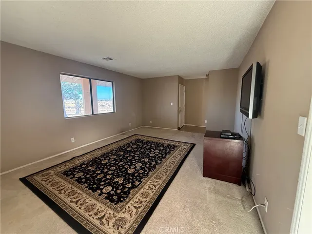 $327,750 | 243 Balboa Avenue, Mojave, CA 93501