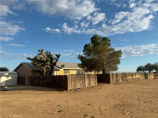 $327,750 | 243 Balboa Avenue, Mojave, CA 93501