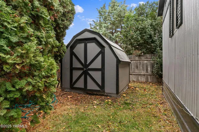 $65,000 | 408 West Pine Street, Unit 30, Union Gap, WA 98903