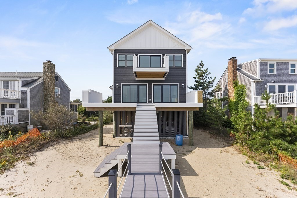 117 Phillips Road Bourne, MA 02562 - Photo 8 of 42