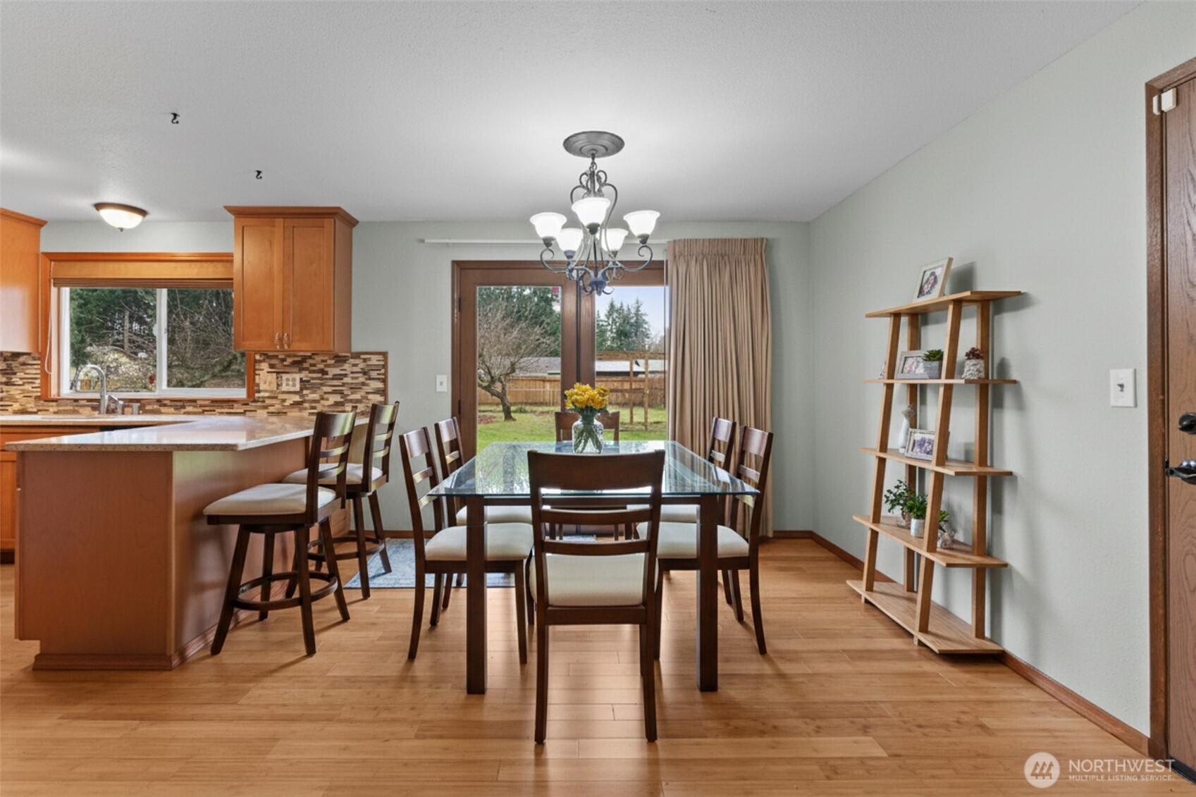 8608 9th Way Southeast Lacey, WA 98513 - Photo 13 of 33