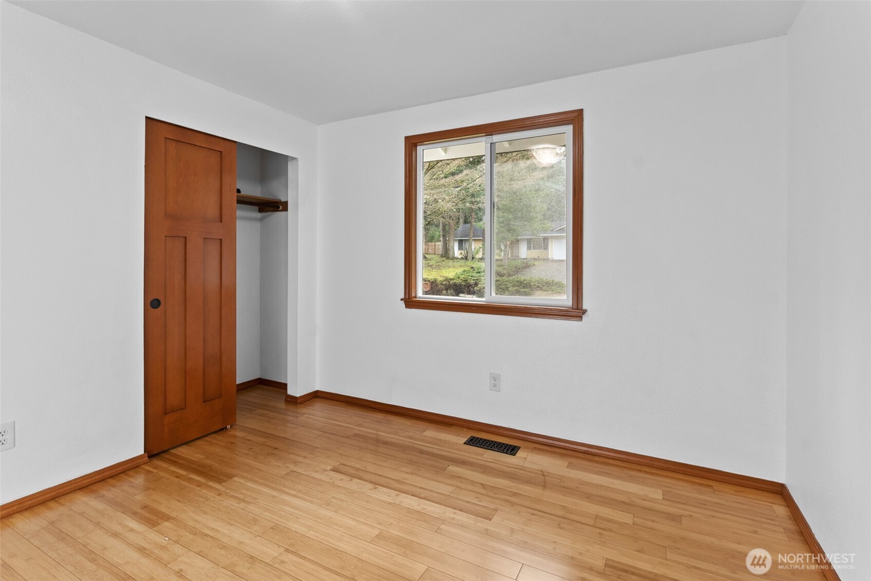 8608 9th Way Southeast Lacey, WA 98513 - Photo 25 of 33