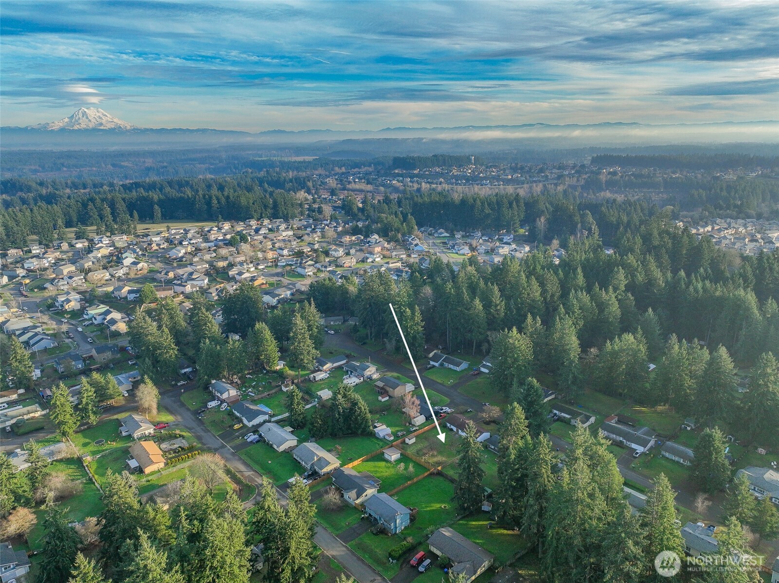 8608 9th Way Southeast Lacey, WA 98513 - Photo 4 of 33