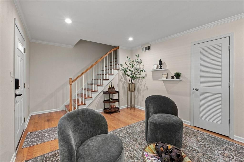 6940 Roswell Road, Unit B3 Sandy Springs, GA 30328 - Photo 4 of 28 Gallery Image 4