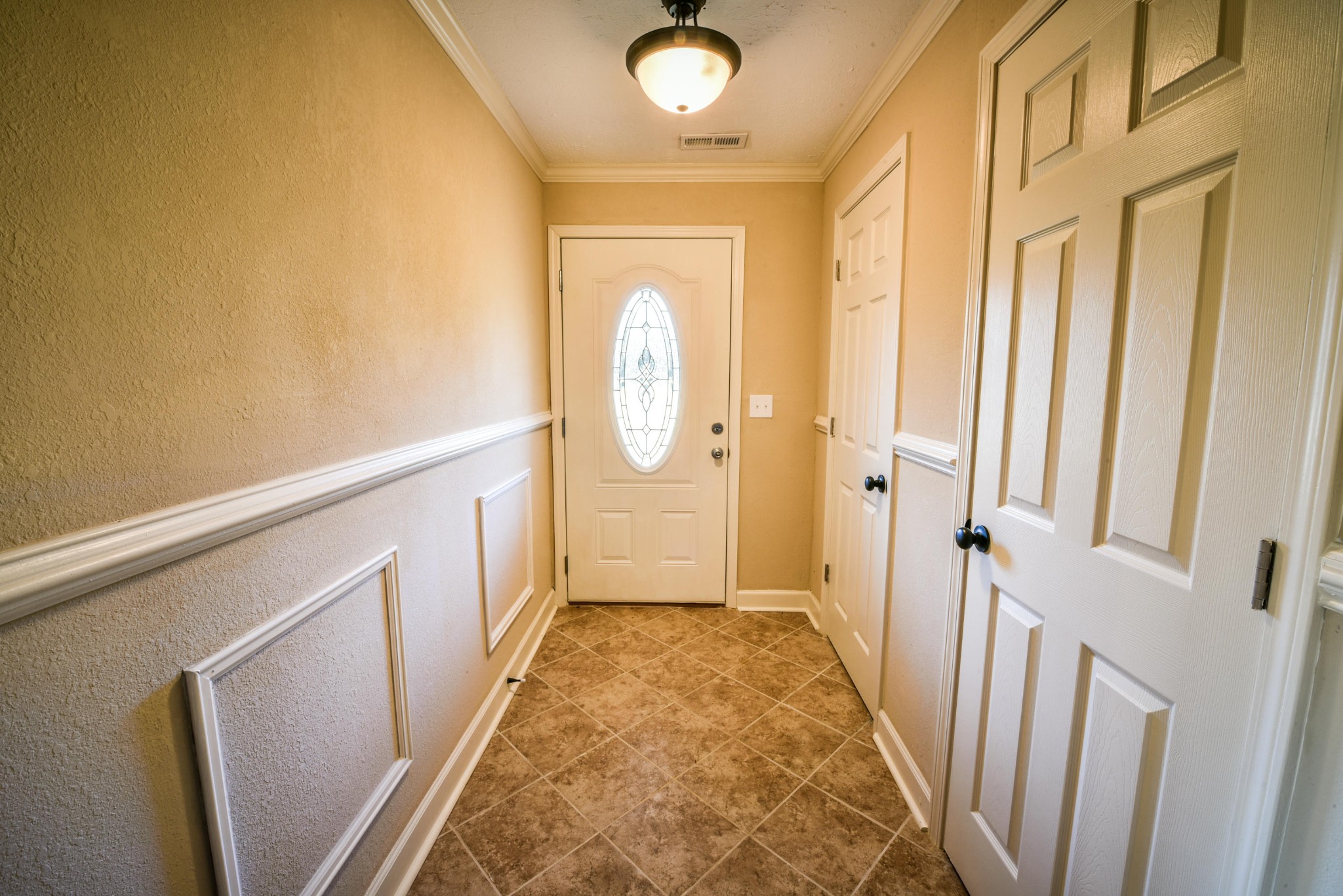 3984 Bent Road Kodak, TN 37764 - Photo 5 of 21 a view of a hallway view with wooden floor and staircase