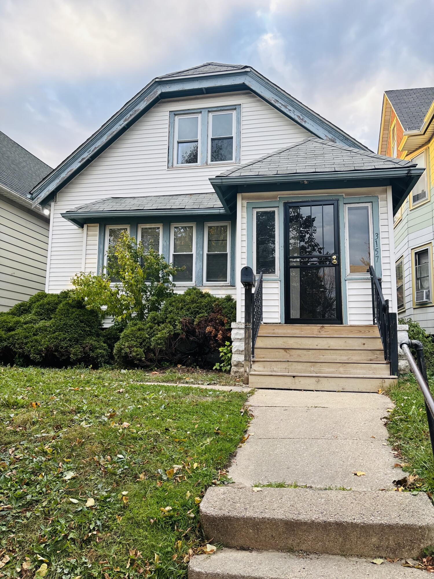 3157 North 15th Street Milwaukee, WI 53206 - Photo 1 of 1 IMG_0442