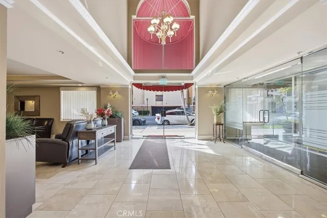 $374,000 | 620 South Gramercy Place, Unit 130, Los Angeles, CA 90010