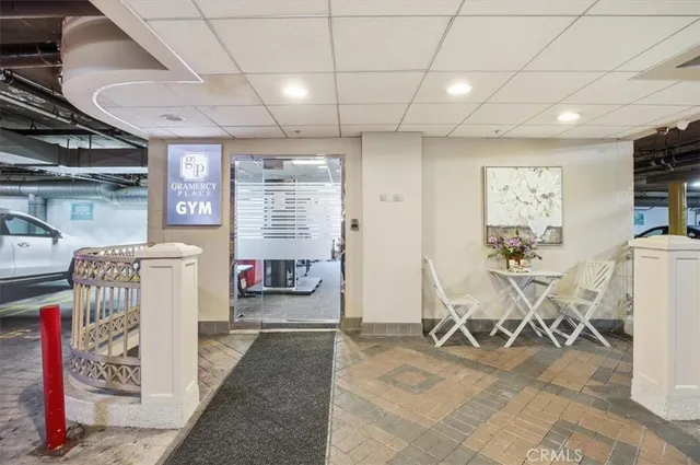 $374,000 | 620 South Gramercy Place, Unit 130, Los Angeles, CA 90010