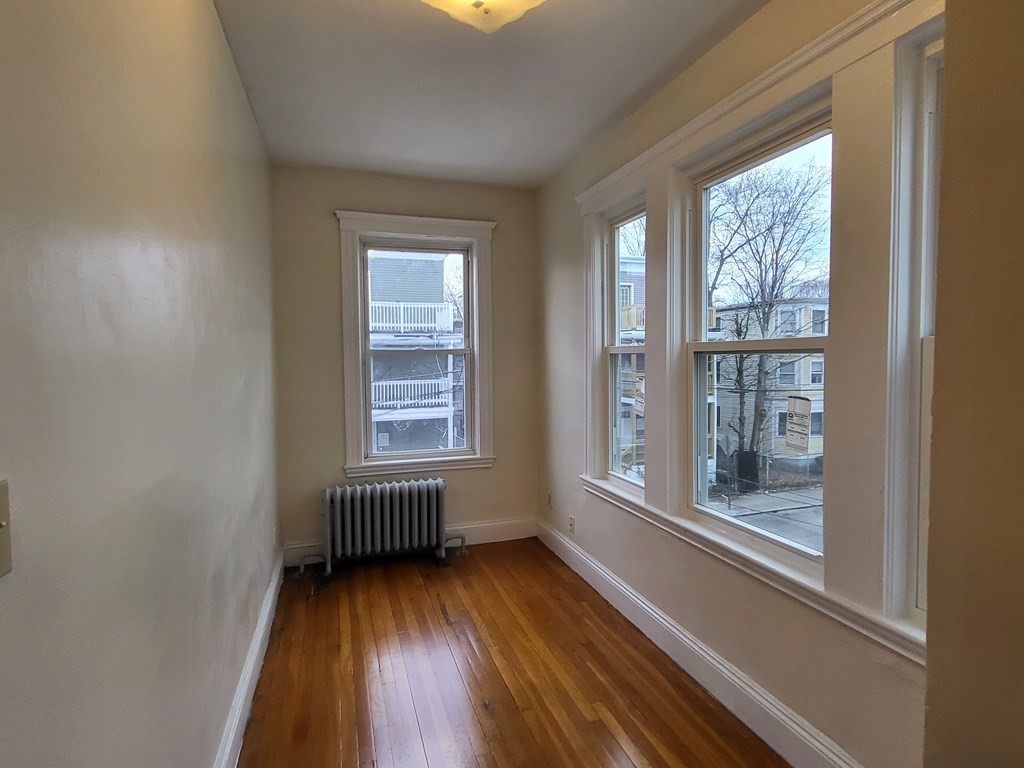 19 Mora Street, Unit 2 Boston, MA 02124 - Photo 5 of 20