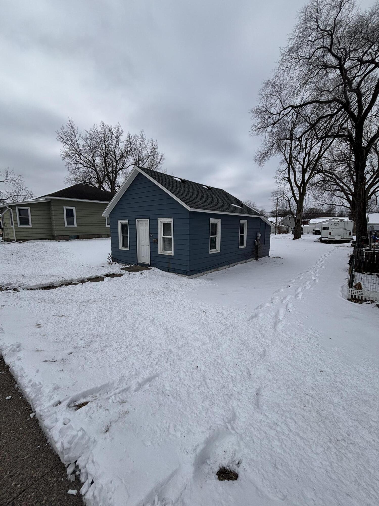 825 George Street La Crosse, WI 54603 - Photo 12 of 12 IMG_2130