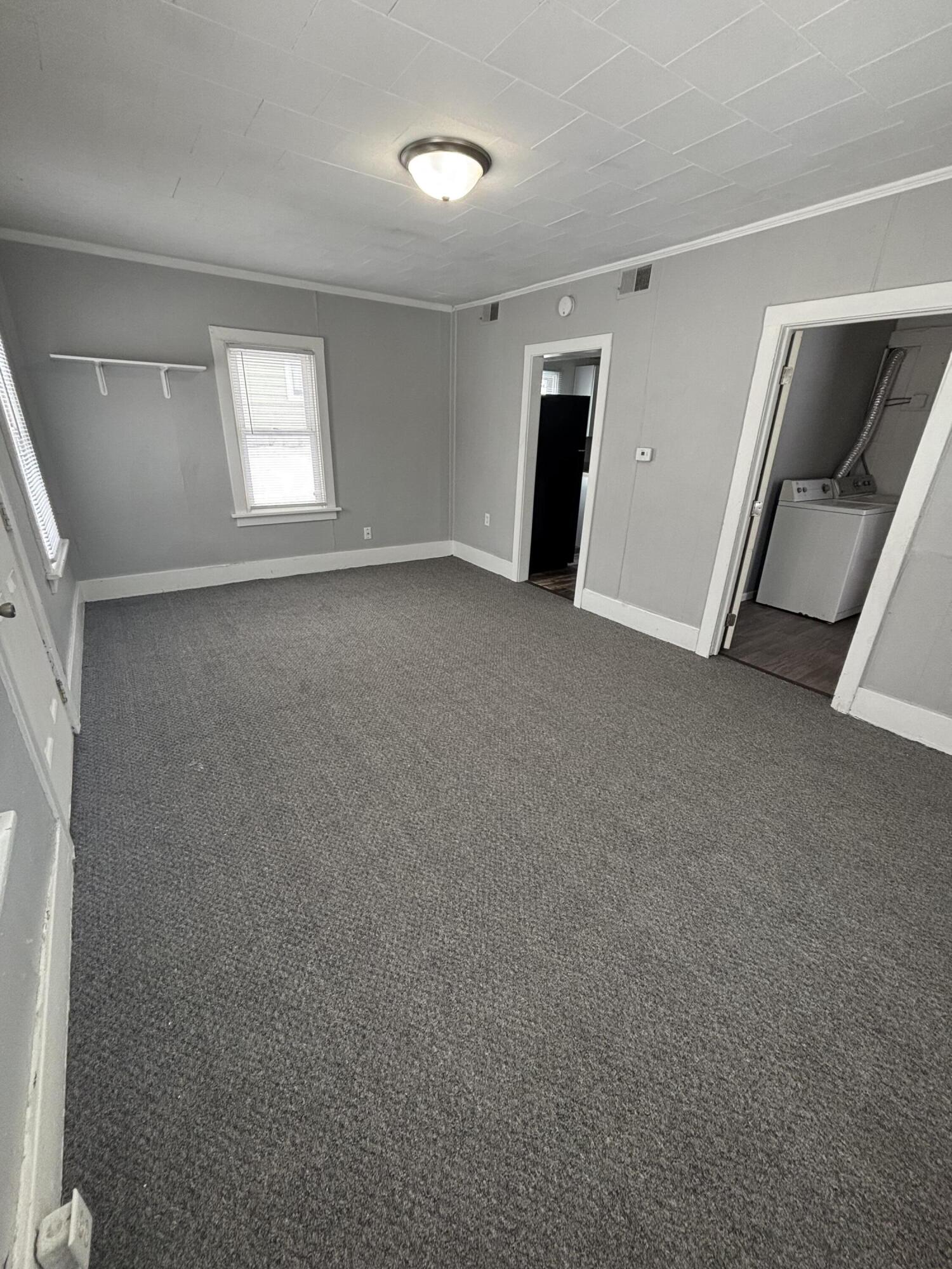 825 George Street La Crosse, WI 54603 - Photo 2 of 12 IMG_2131