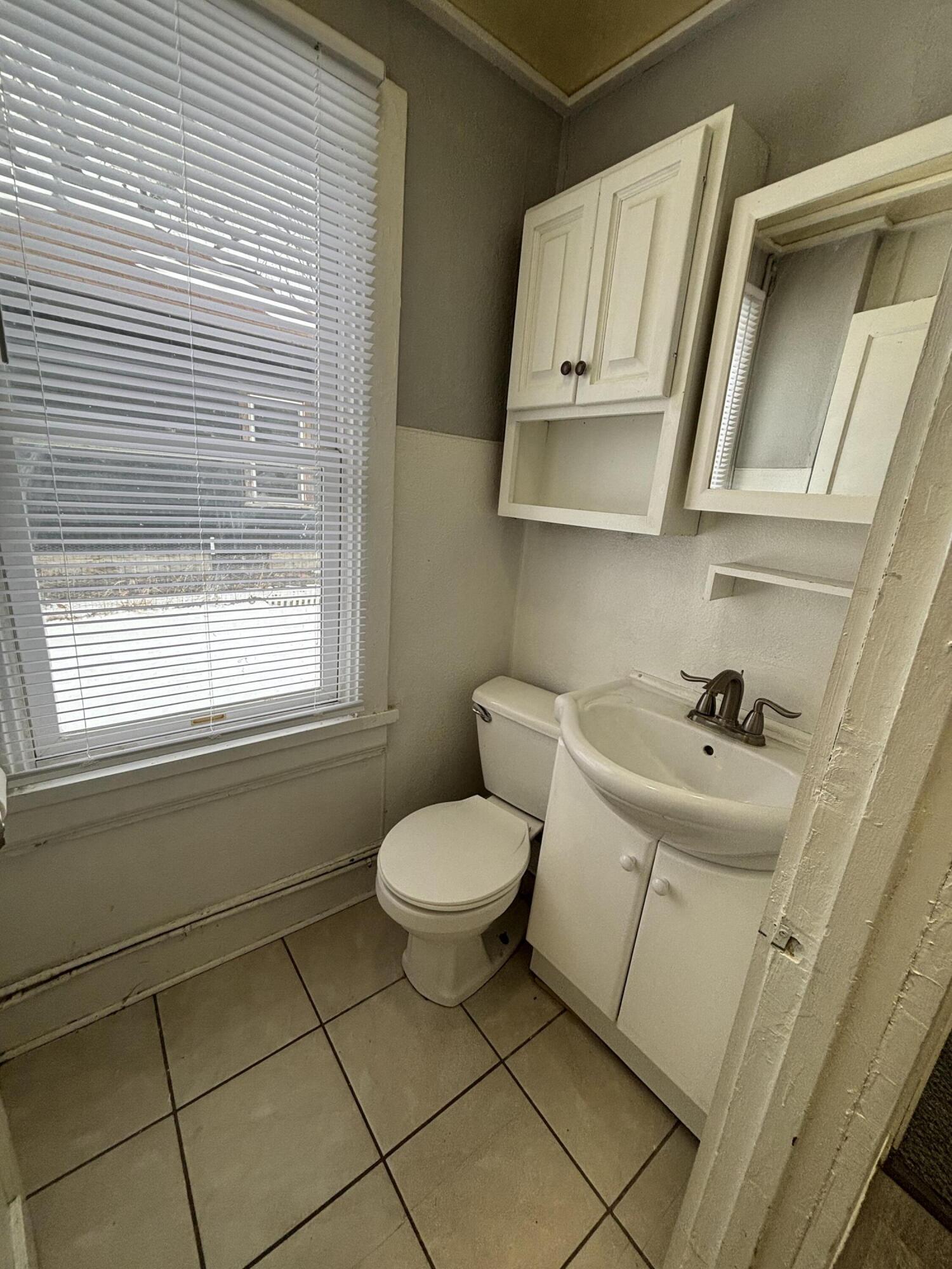 825 George Street La Crosse, WI 54603 - Photo 6 of 12 IMG_2133