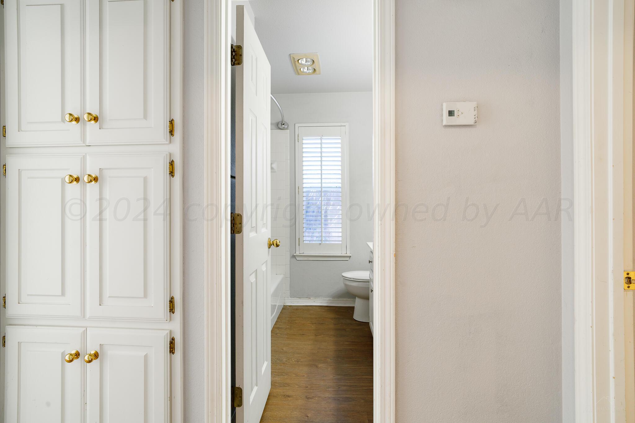 7900 Reward Place Amarillo, TX 79119 - Photo 20 of 31 2nd Bathroom