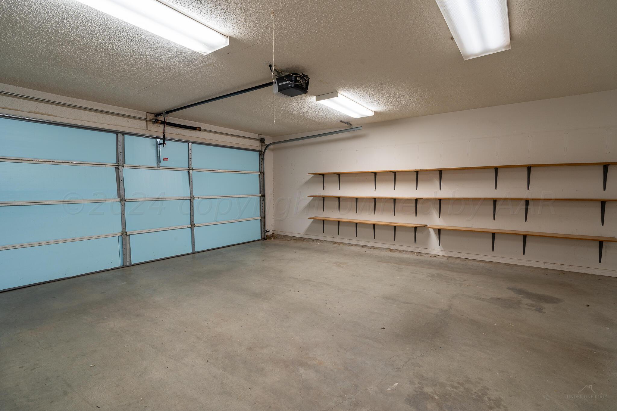 7900 Reward Place Amarillo, TX 79119 - Photo 31 of 31 Garage