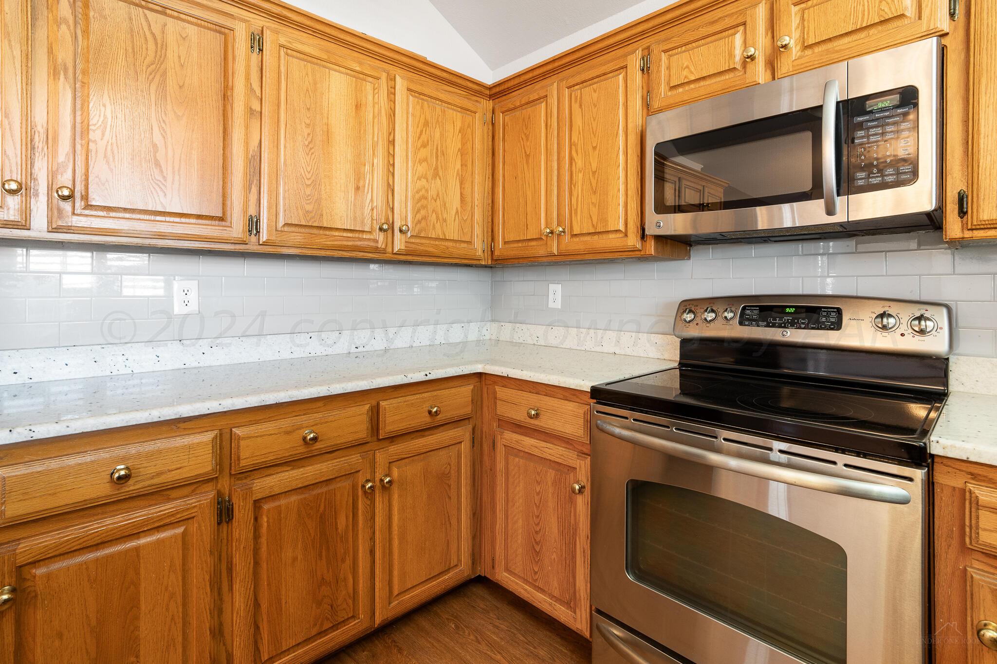 7900 Reward Place Amarillo, TX 79119 - Photo 10 of 31 Kitchen View 3