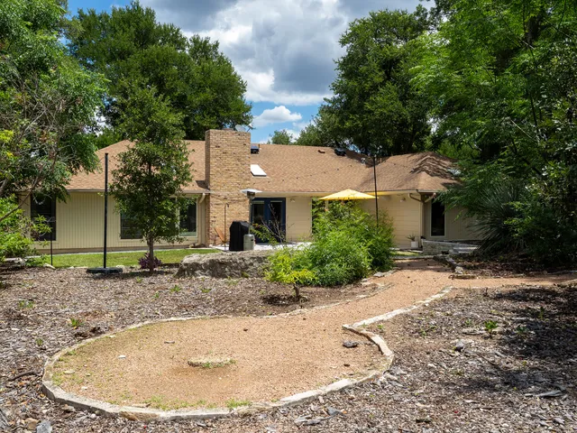 $6,900 | 2110 Wychwood Drive, Austin, TX 78746