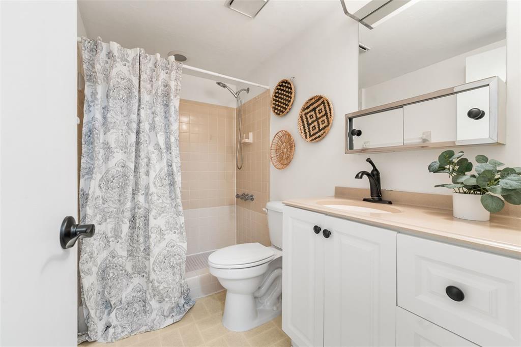 1901 Southwest 74 Terrace Gainesville, FL 32607 - Photo 13 of 29